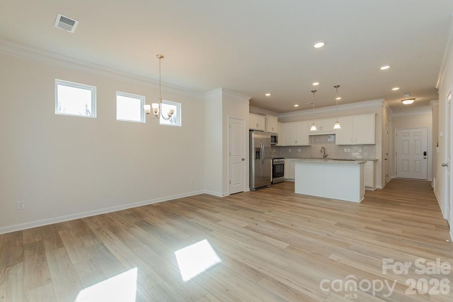 Rutledge Dining and Living