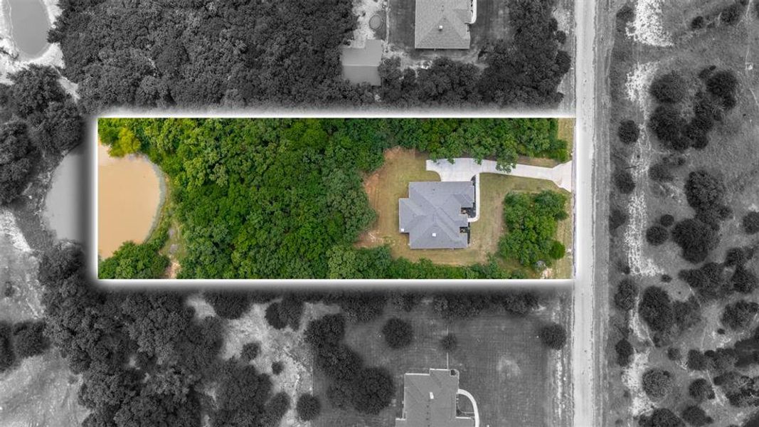 Image 36 of a home in . Image 36 of a home in .