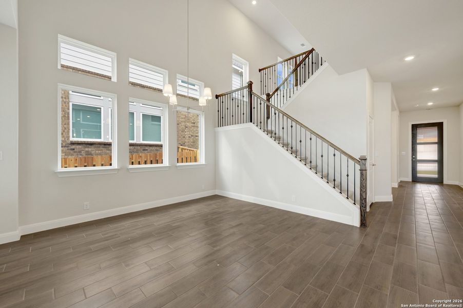 Spacious, unfurnished interior of a new home in Windsong - Reserve Series, Boerne (Image 57).