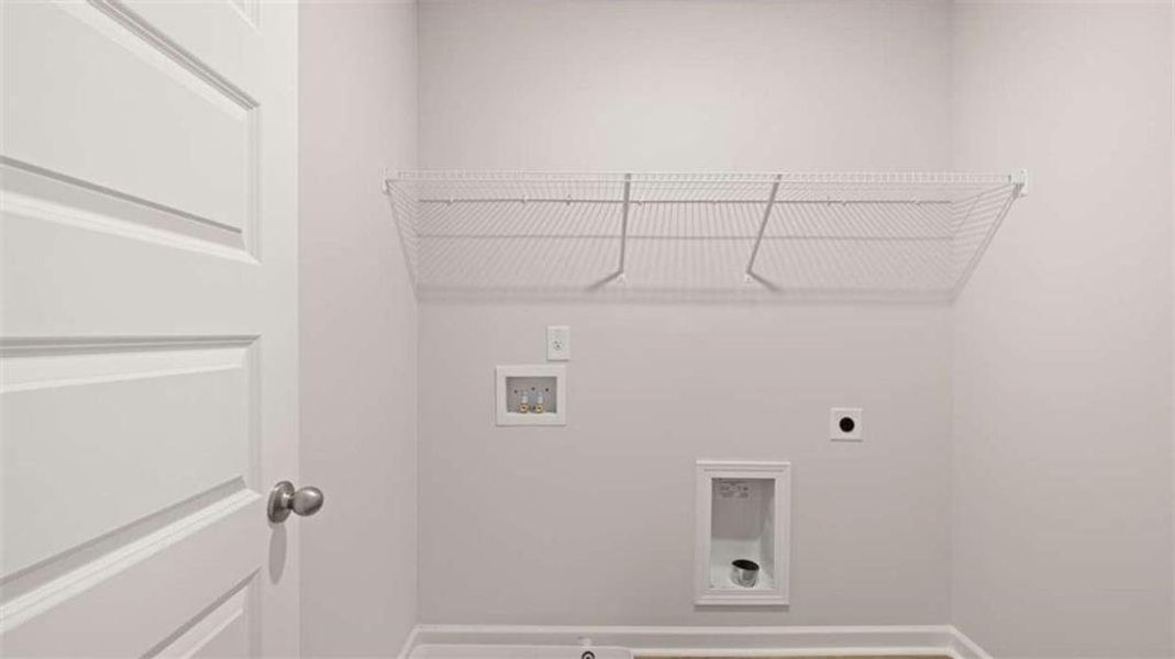 Spacious, unfurnished interior of a new home in Poplar Preserve, Newnan (Image 16).