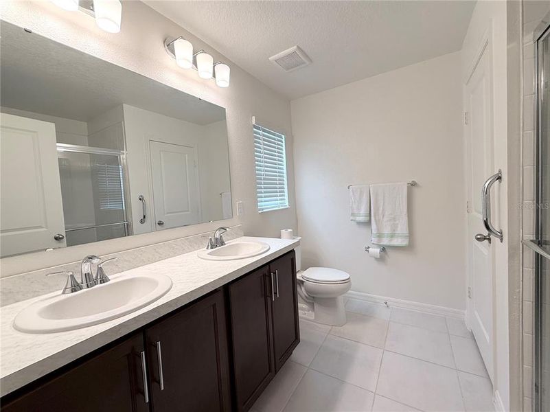Furnished interior view inside a new home in , Leesburg (Image 14). Furnished interior view inside a new home in , Leesburg (Image 14).