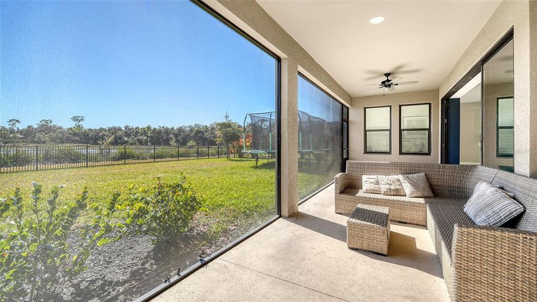 Exterior details and patio area of a home in , Sarasota (Image 3).