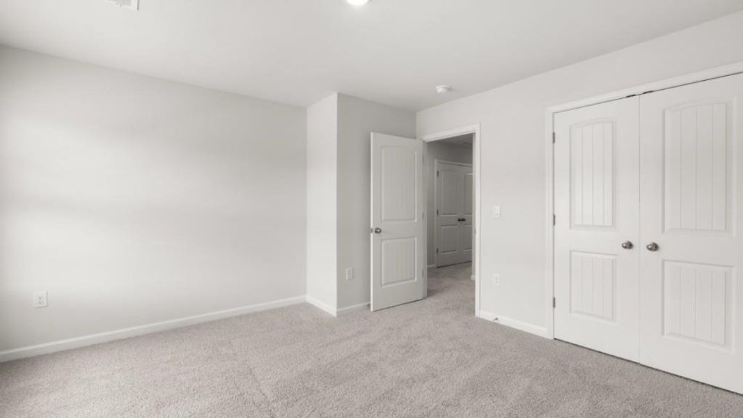 Spacious, unfurnished interior of a new home in Grandview at Lanier, Dawsonville (Image 18). Spacious, unfurnished interior of a new home in Grandview at Lanier, Dawsonville (Image 18).