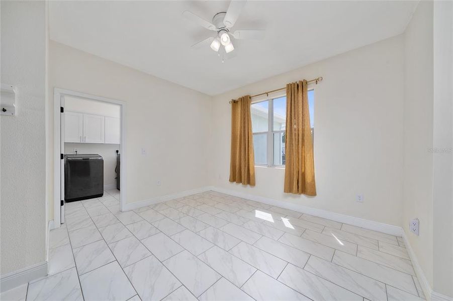 Spacious, unfurnished interior of a new home in , Ocala (Image 18).
