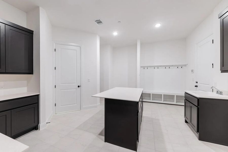 Elmsdale IV B Laundry room
