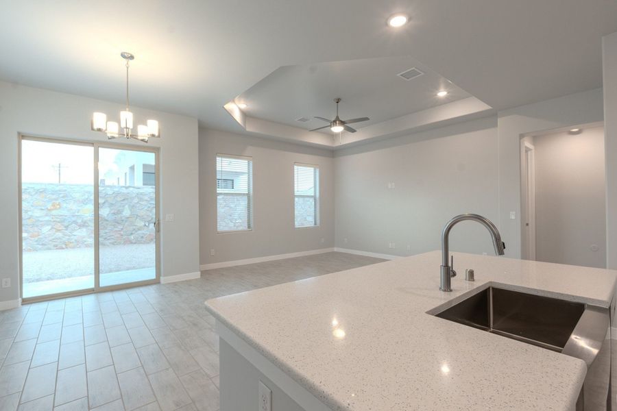Spacious, unfurnished interior of a new home in Emerald Estates, El Paso (Image 21).