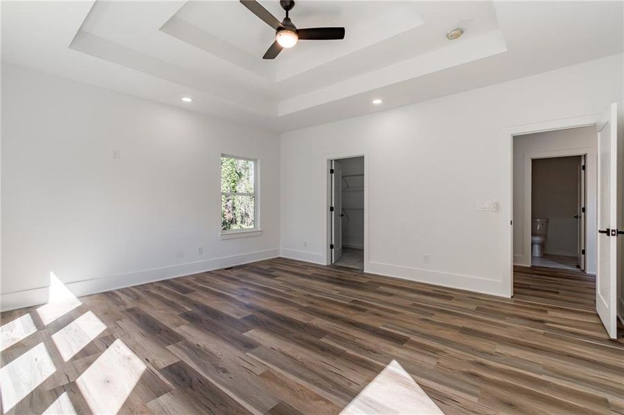 Spacious, unfurnished interior of a new home in , Gainesville (Image 34).