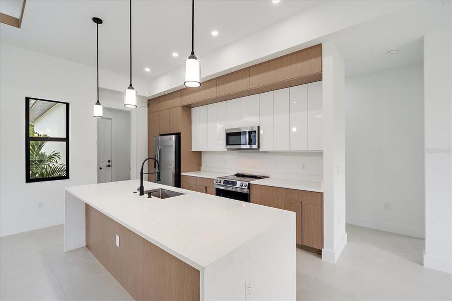 Furnished interior view inside a new home in , Port Charlotte (Image 8).