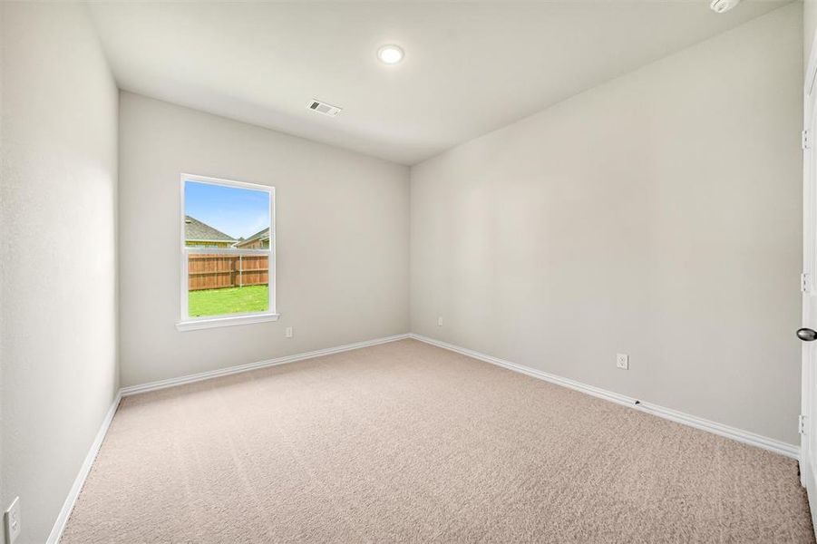 Spacious, unfurnished interior of a new home in Liberty Pointe, Gainesville (Image 19). Spacious, unfurnished interior of a new home in Liberty Pointe, Gainesville (Image 19).