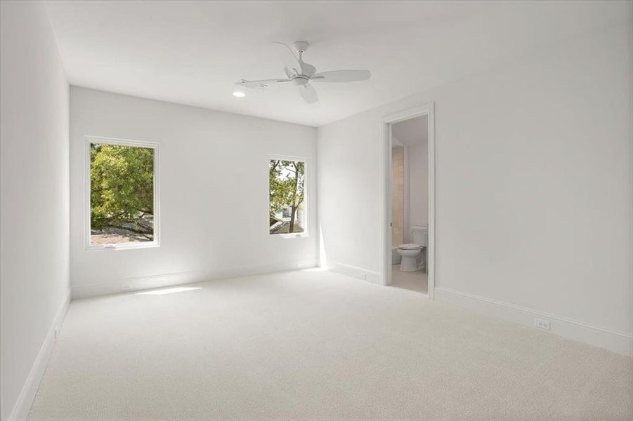 Spacious, unfurnished interior of a new home in , Dallas (Image 20). Spacious, unfurnished interior of a new home in , Dallas (Image 20).