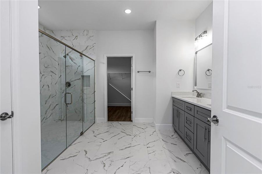 Furnished interior view inside a new home in , Ocala (Image 5).