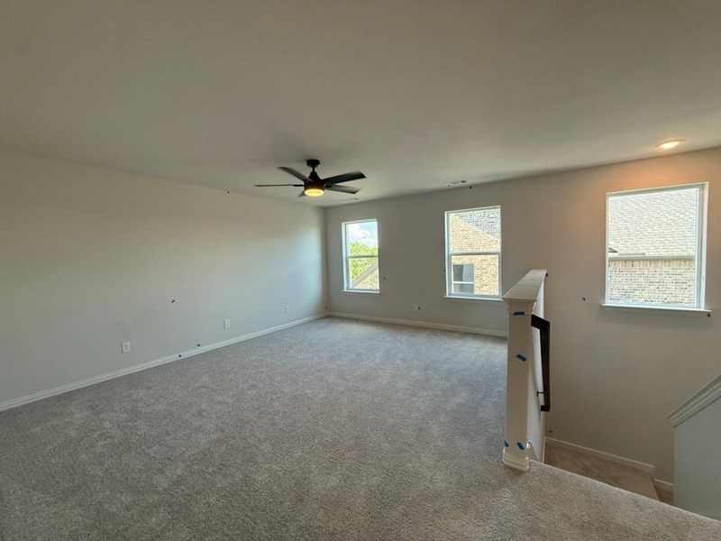 Spacious, unfurnished interior of a new home in Waterford Park, Weatherford (Image 15). Spacious, unfurnished interior of a new home in Waterford Park, Weatherford (Image 15).