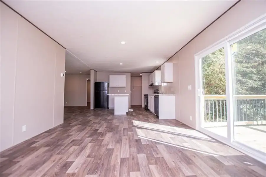 Spacious, unfurnished interior of a new home in , Bremen (Image 46). Spacious, unfurnished interior of a new home in , Bremen (Image 46).