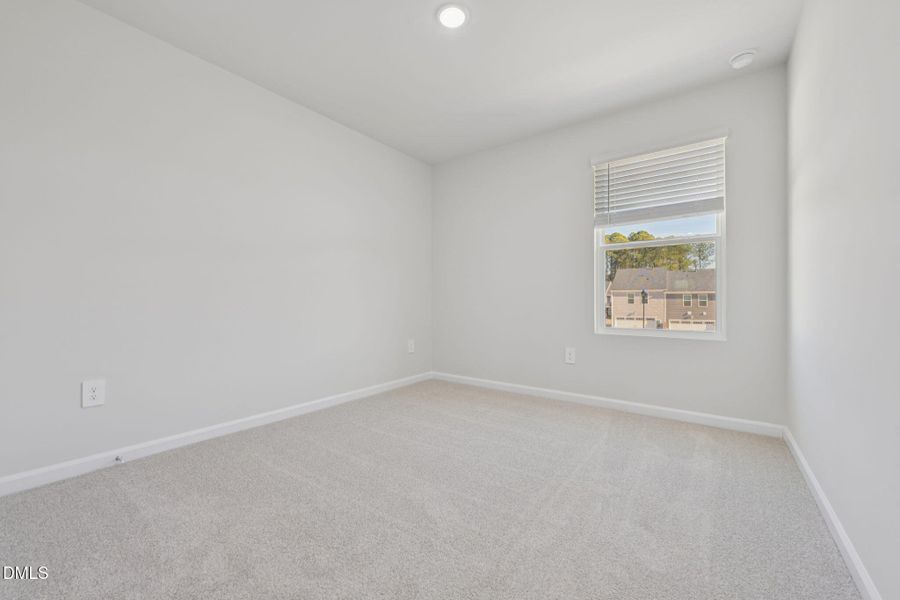 21.1 - Secondary Bed 21.1 - Secondary Bed