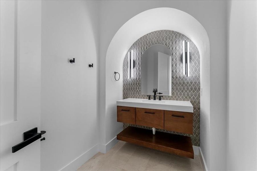 3rd level Powder Room