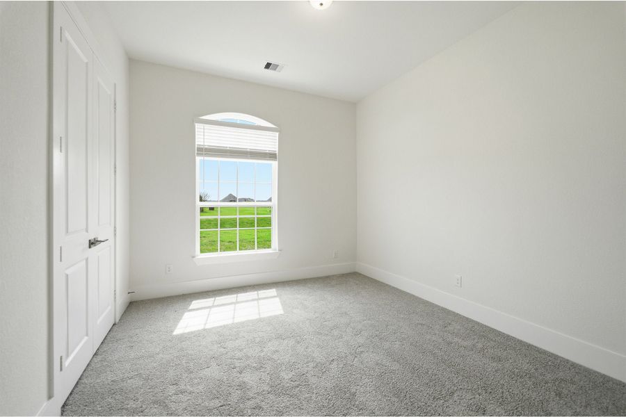 Spacious, unfurnished interior of a new home in Suncreek Estates, Rosharon (Image 20). Spacious, unfurnished interior of a new home in Suncreek Estates, Rosharon (Image 20).