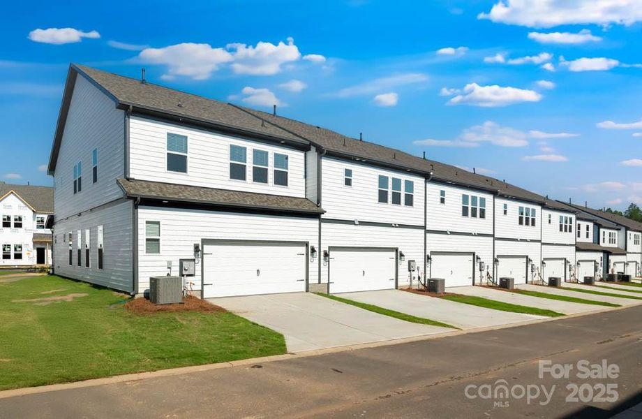 3127 Beacon Heights ~ Ready Now