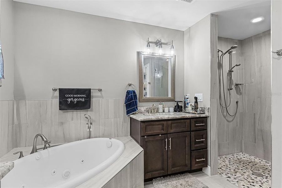 Furnished interior view inside a new home in , Punta Gorda (Image 15).