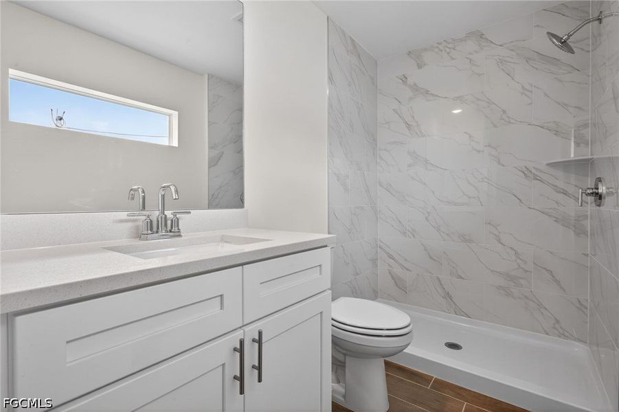 Image 15 of a home in Cape Coral. Image 15 of a home in Cape Coral.