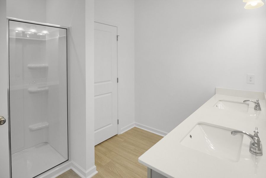 Image 32 of a home in Ironhorse.