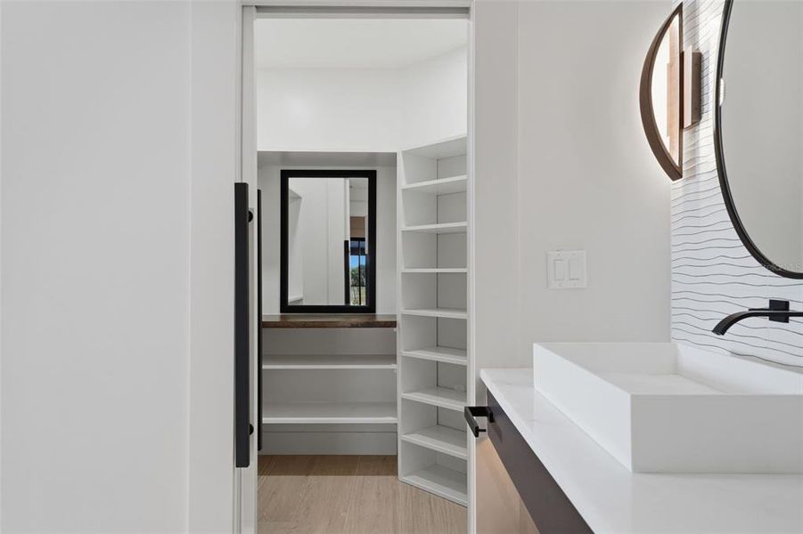 Furnished interior view inside a new home in , Englewood (Image 7).