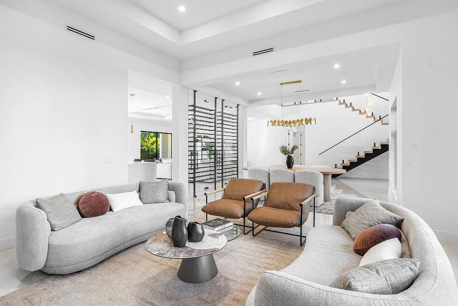 013-25833rdCourt-WestPalmBeach-FL-33407-