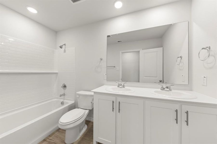 22. 1702 Potomac - 3RD Bath