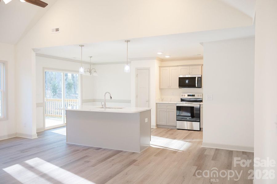 Image 13 of a home in .