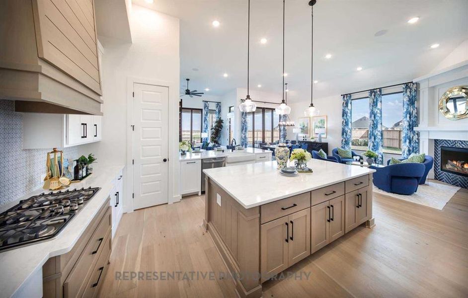 Furnished interior view inside a new home in Sandbrock Ranch, Aubrey (Image 33).