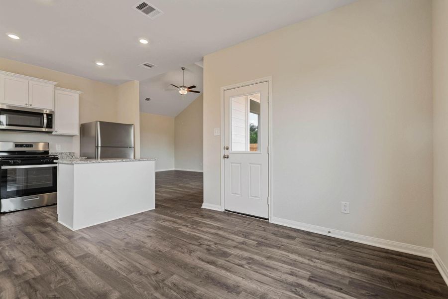 Spacious, unfurnished interior of a new home in Trails at Cochran Ranch, Waller (Image 15). Spacious, unfurnished interior of a new home in Trails at Cochran Ranch, Waller (Image 15).