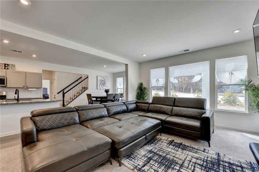 Furnished interior view inside a new home in Sweetbay Farm, Lawrenceville (Image 48).