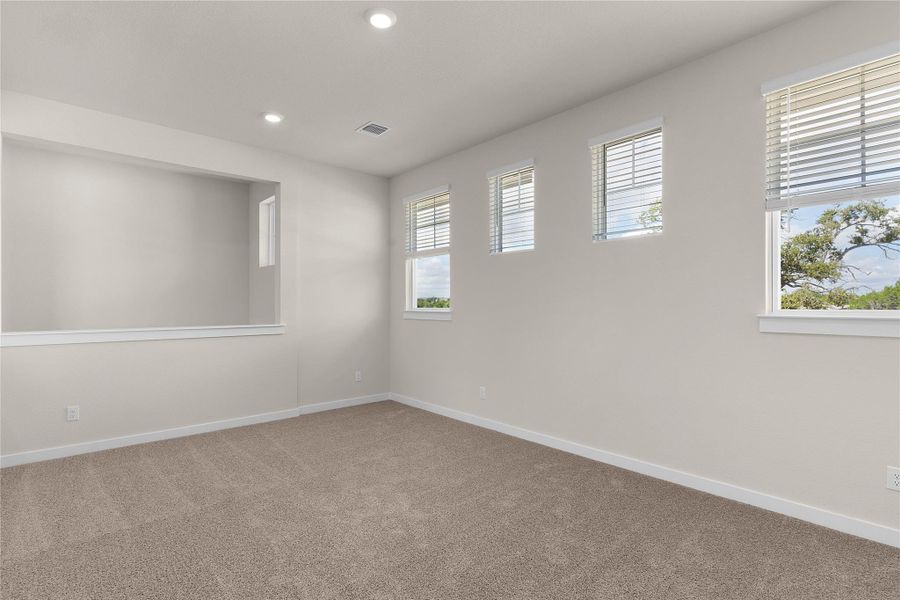 **PHOTO REPRESENTATIVE OF FLOORPLAN ONLY** **PHOTO REPRESENTATIVE OF FLOORPLAN ONLY**