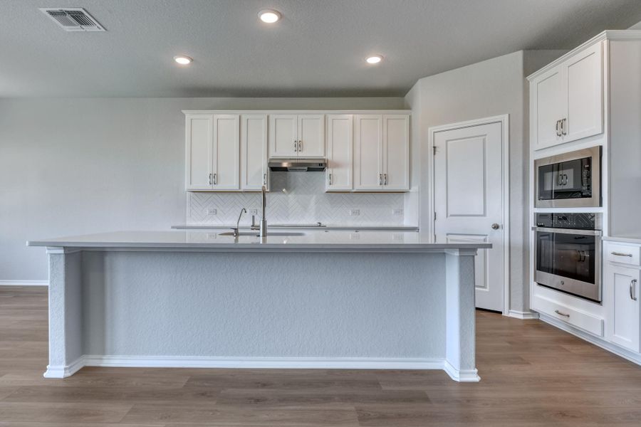 Representative furnished interior of a home built from the Alexis by Ashton Woods in Nopal Valley, San Antonio (Image 5). Representative furnished interior of a home built from the Alexis by Ashton Woods in Nopal Valley, San Antonio (Image 5).