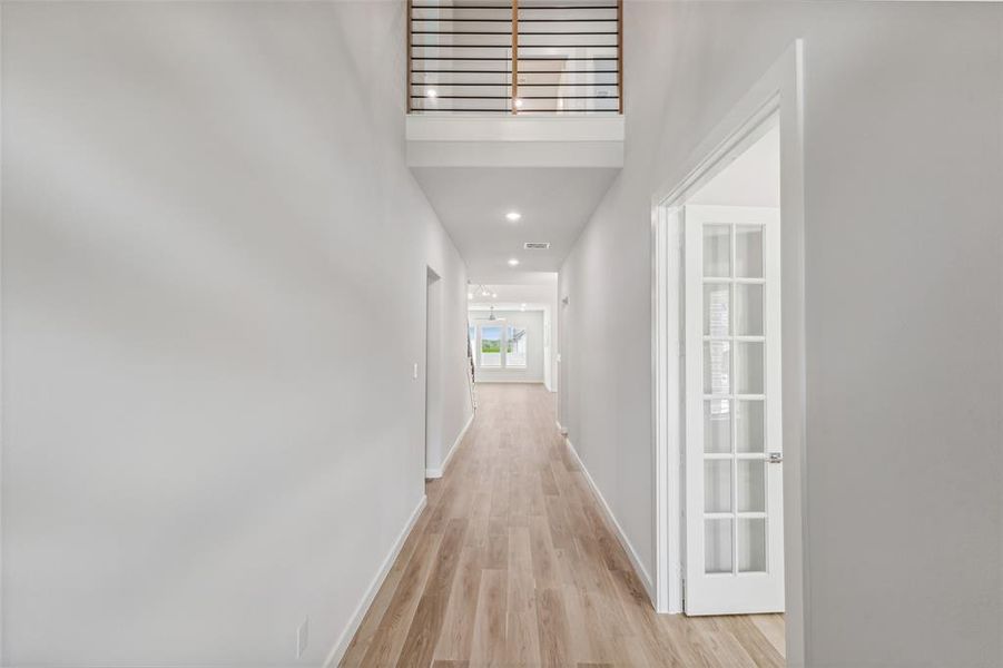 Spacious, unfurnished interior of a new home in Painted Tree, McKinney (Image 22). Spacious, unfurnished interior of a new home in Painted Tree, McKinney (Image 22).