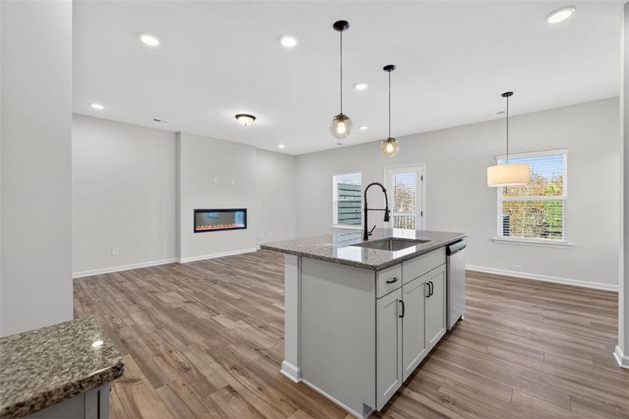 Furnished interior view inside a new home in Franklin Manor, Lawrenceville (Image 10).
