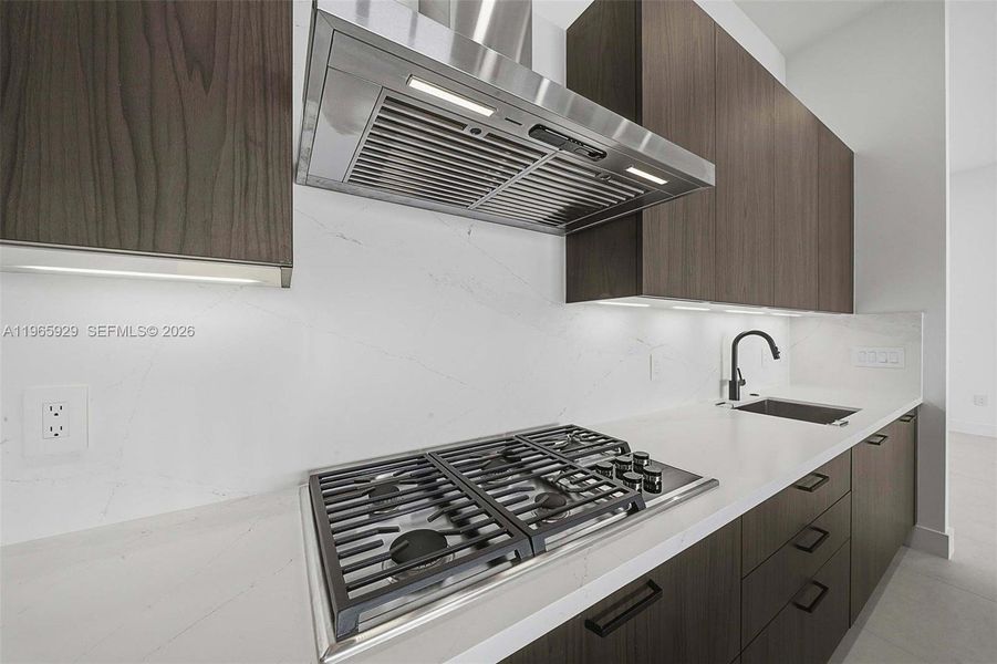 Close-up of interior finishes inside a home in , Hollywood (Image 23).