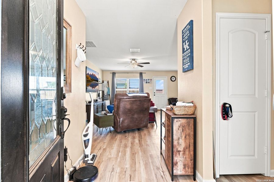 Furnished interior view inside a new home in Rosewood Estates, Lytle (Image 10).