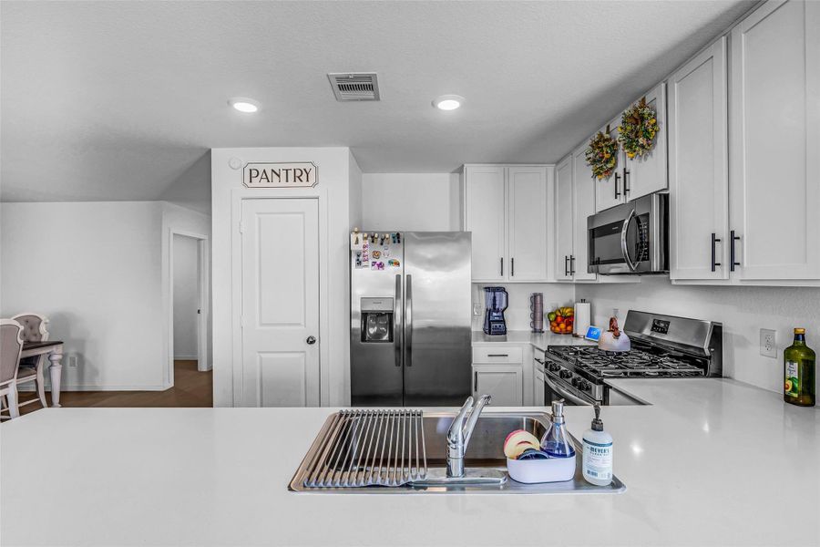 Furnished interior view inside a new home in Tavola, New Caney (Image 6).