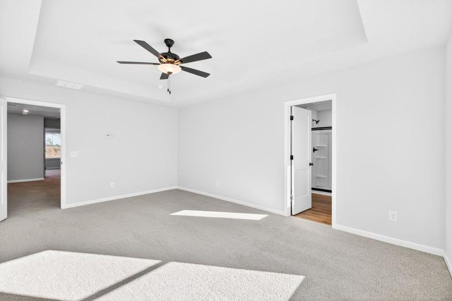 Spacious, unfurnished interior of a new home in , Commerce (Image 26).