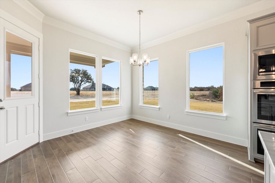 Spacious, unfurnished interior of a new home in Eagle Ridge Estates, Weatherford (Image 21).