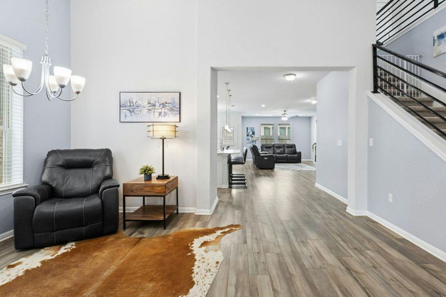 Luxurious flooring and wide entry into your home. Luxurious flooring and wide entry into your home.