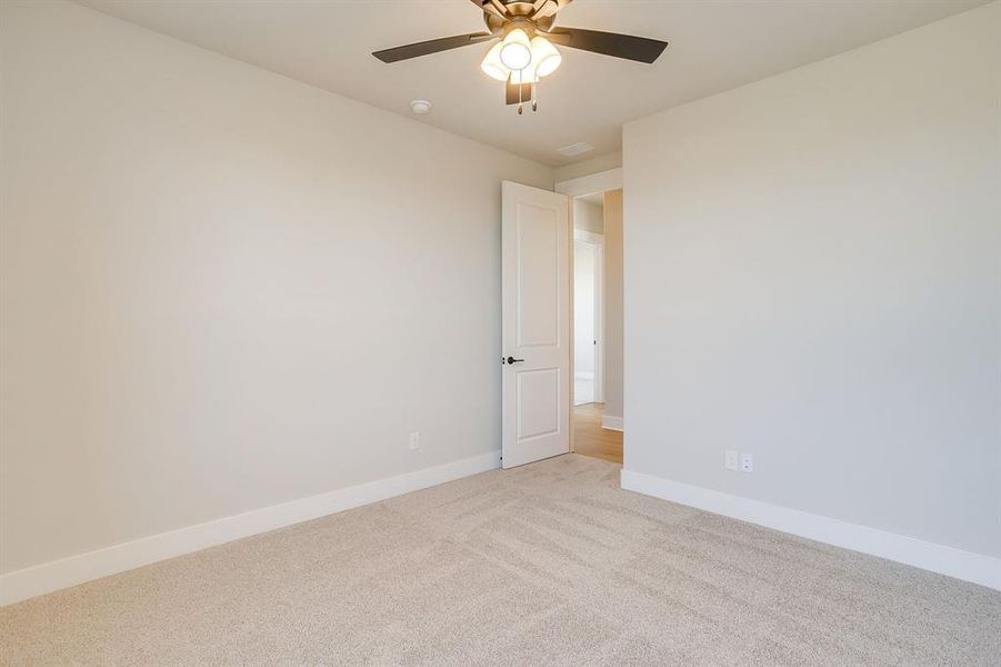 Spacious, unfurnished interior of a new home in , Waxahachie (Image 31). Spacious, unfurnished interior of a new home in , Waxahachie (Image 31).