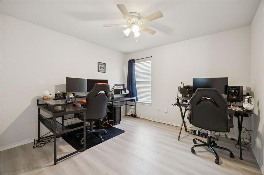 Large, Secondary Bedrooms Large, Secondary Bedrooms