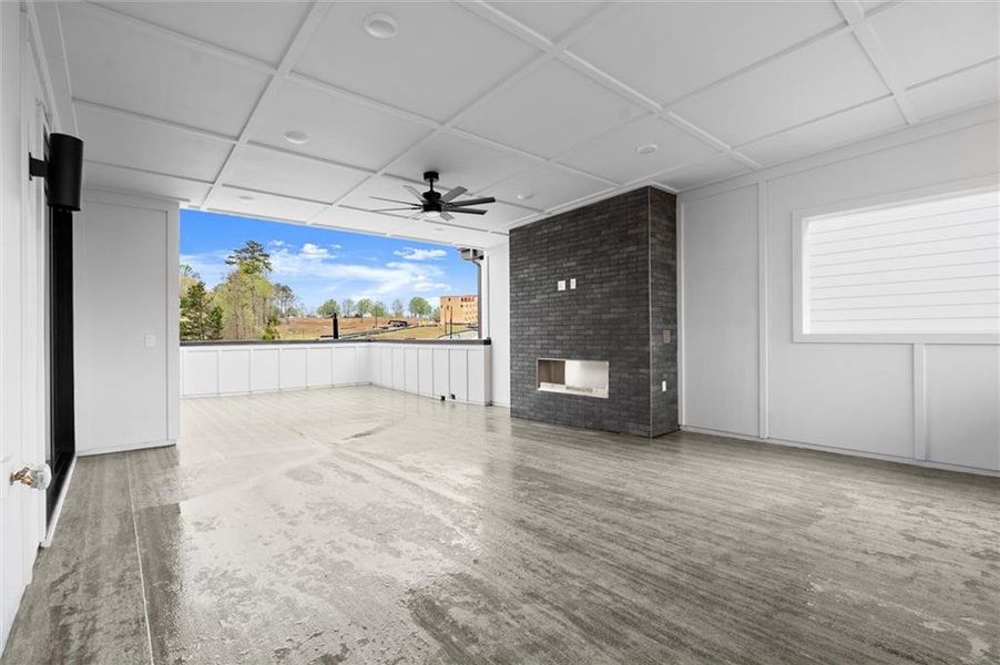 Spacious, unfurnished interior of a new home in , Alpharetta (Image 39).