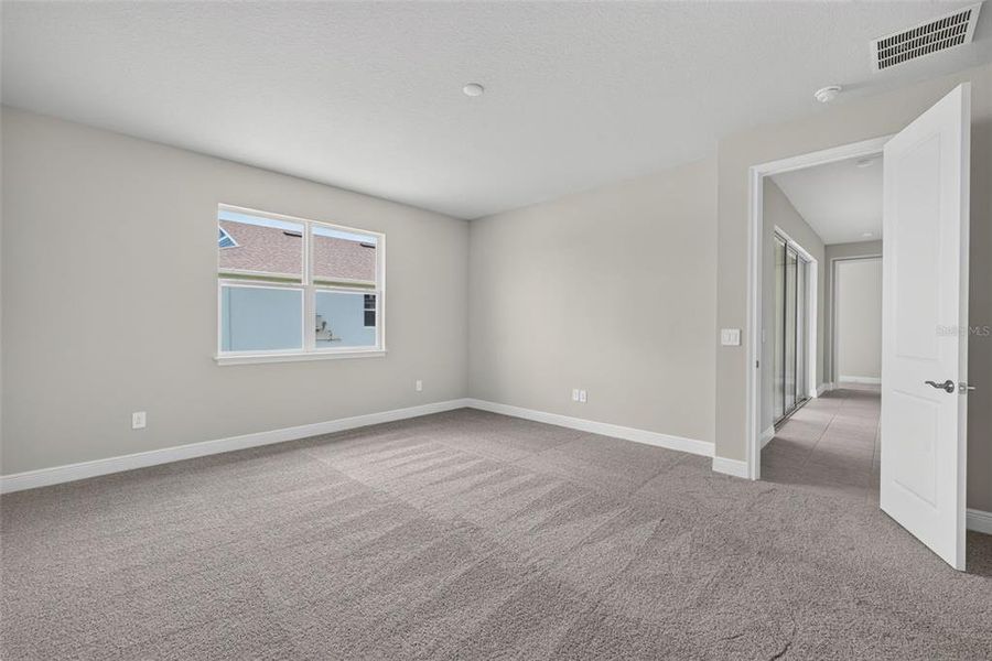 Spacious, unfurnished interior of a new home in Crosswind Ranch, Parrish (Image 21). Spacious, unfurnished interior of a new home in Crosswind Ranch, Parrish (Image 21).