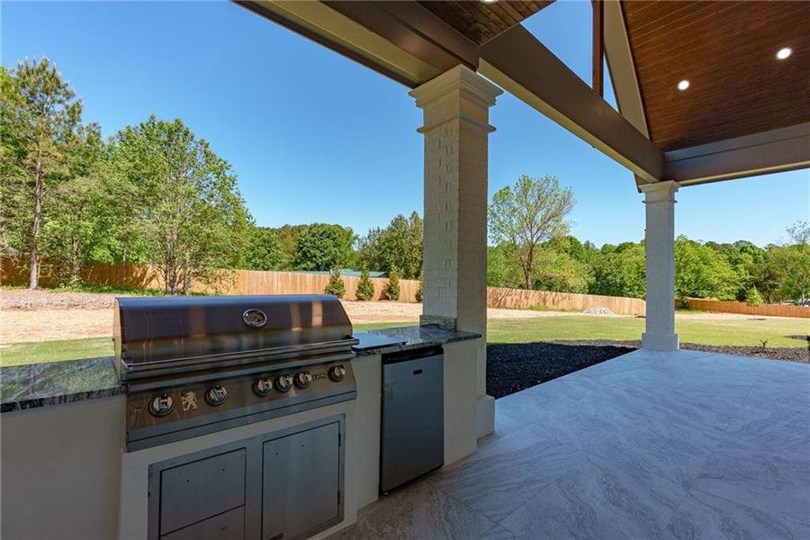 Exterior details and patio area of a home in , Monroe (Image 53).