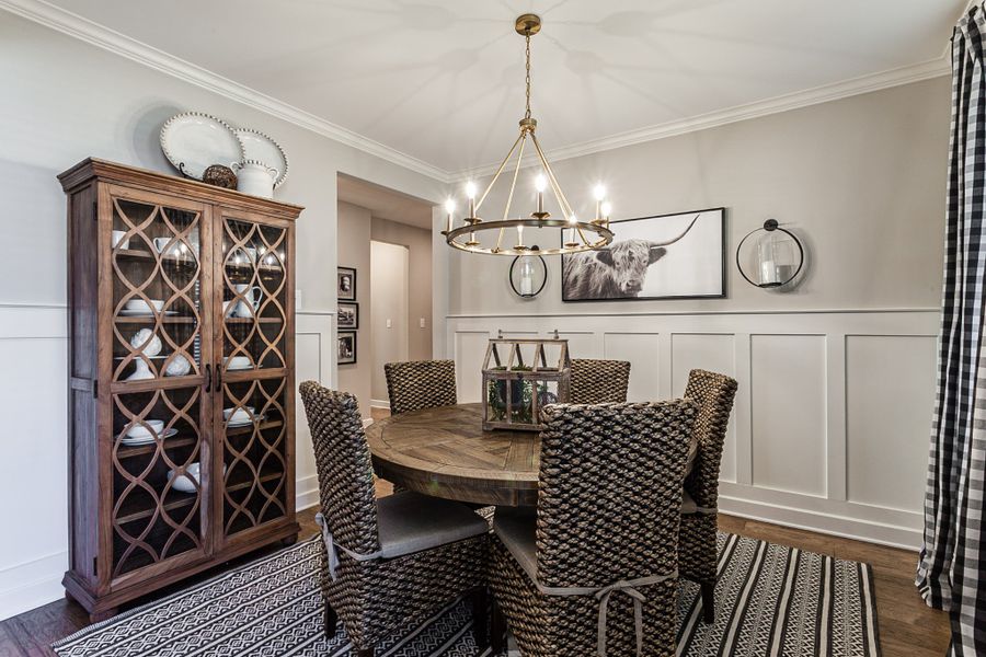 Representative furnished interior of a home built from the Bentley by Grant & Co in Manor at Hall Creek, Arlington (Image 25).