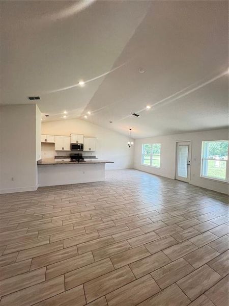 Spacious, unfurnished interior of a new home in Hill Country Estates, Dade City (Image 18). Spacious, unfurnished interior of a new home in Hill Country Estates, Dade City (Image 18).