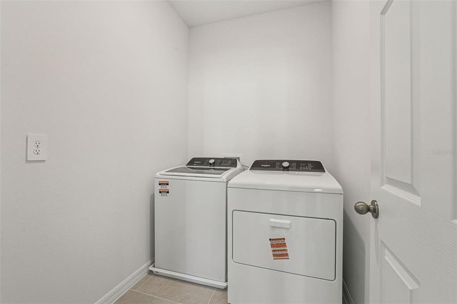 Close-up of interior finishes inside a home in The Meadow at Crossprairie Bungalows, St. Cloud (Image 21).