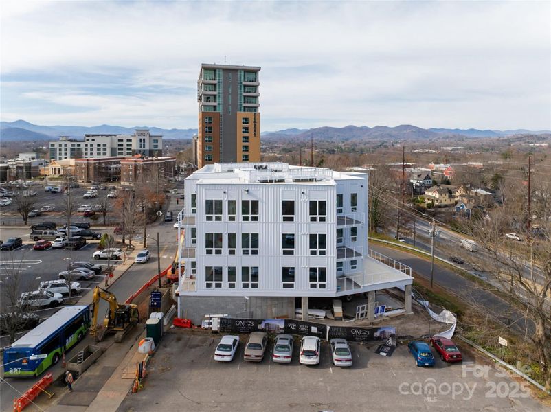 Condo located in Asheville, NC showcasing its design and architecture (Image 23).